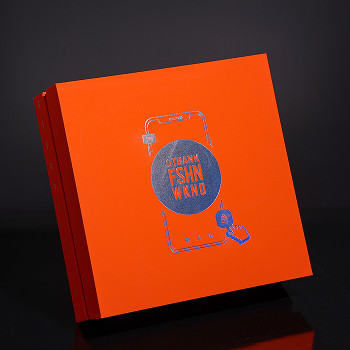 Custom Printed Rigid Shoulder Boxes With Insert